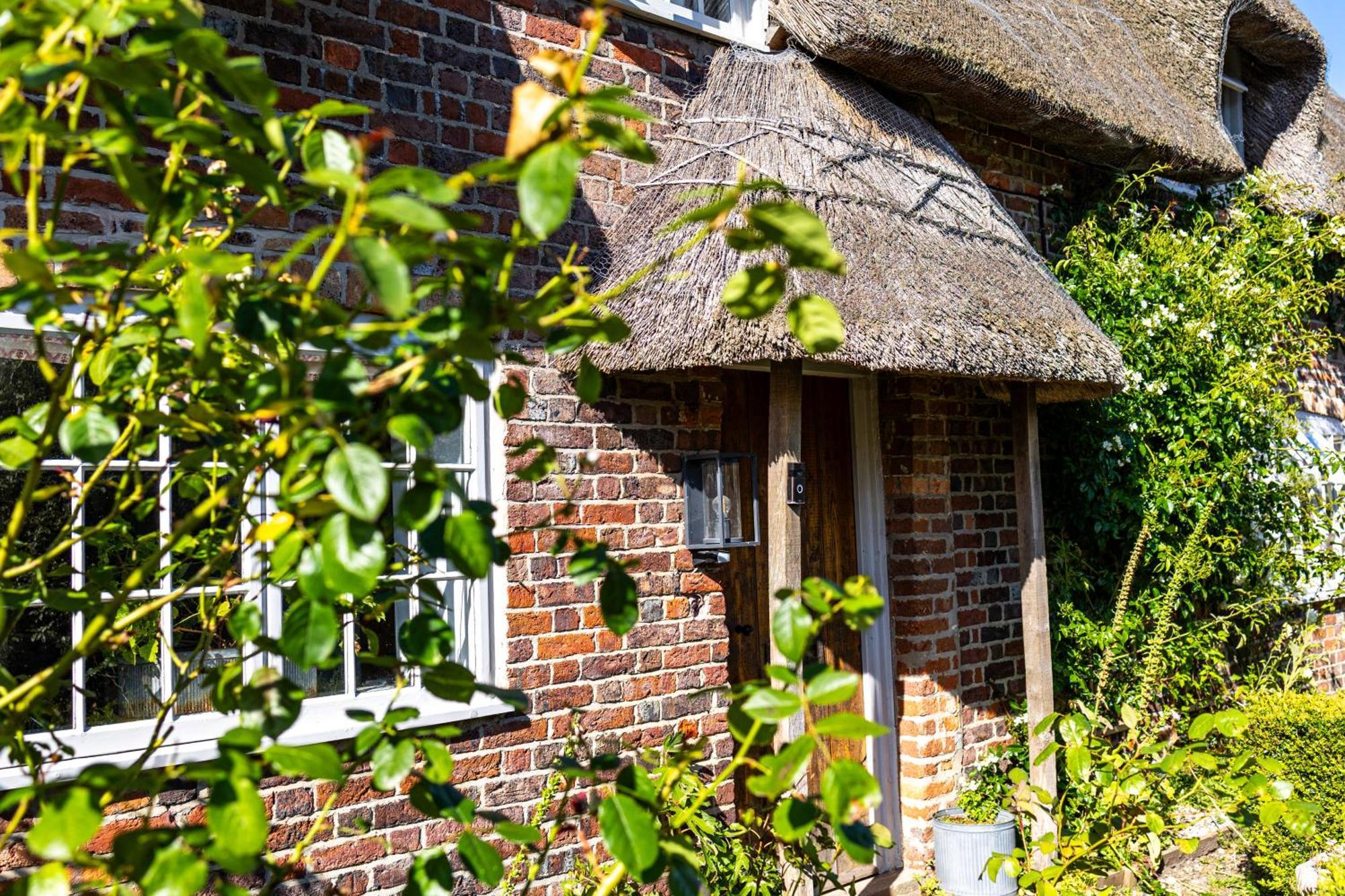 Barton Cottage Bed And Breakfast Broadmayne Exterior photo